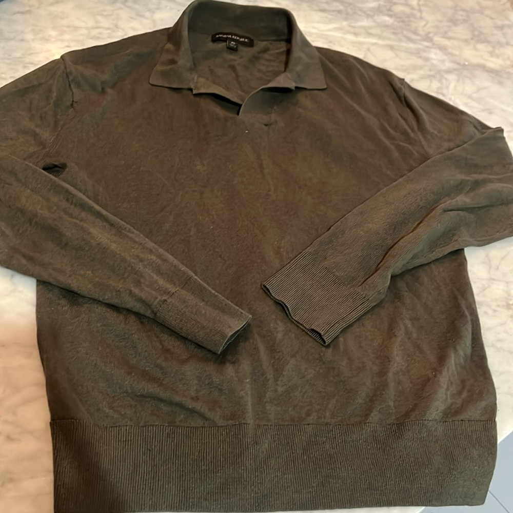 Banana Republic Long-sleeved Collared Shirt